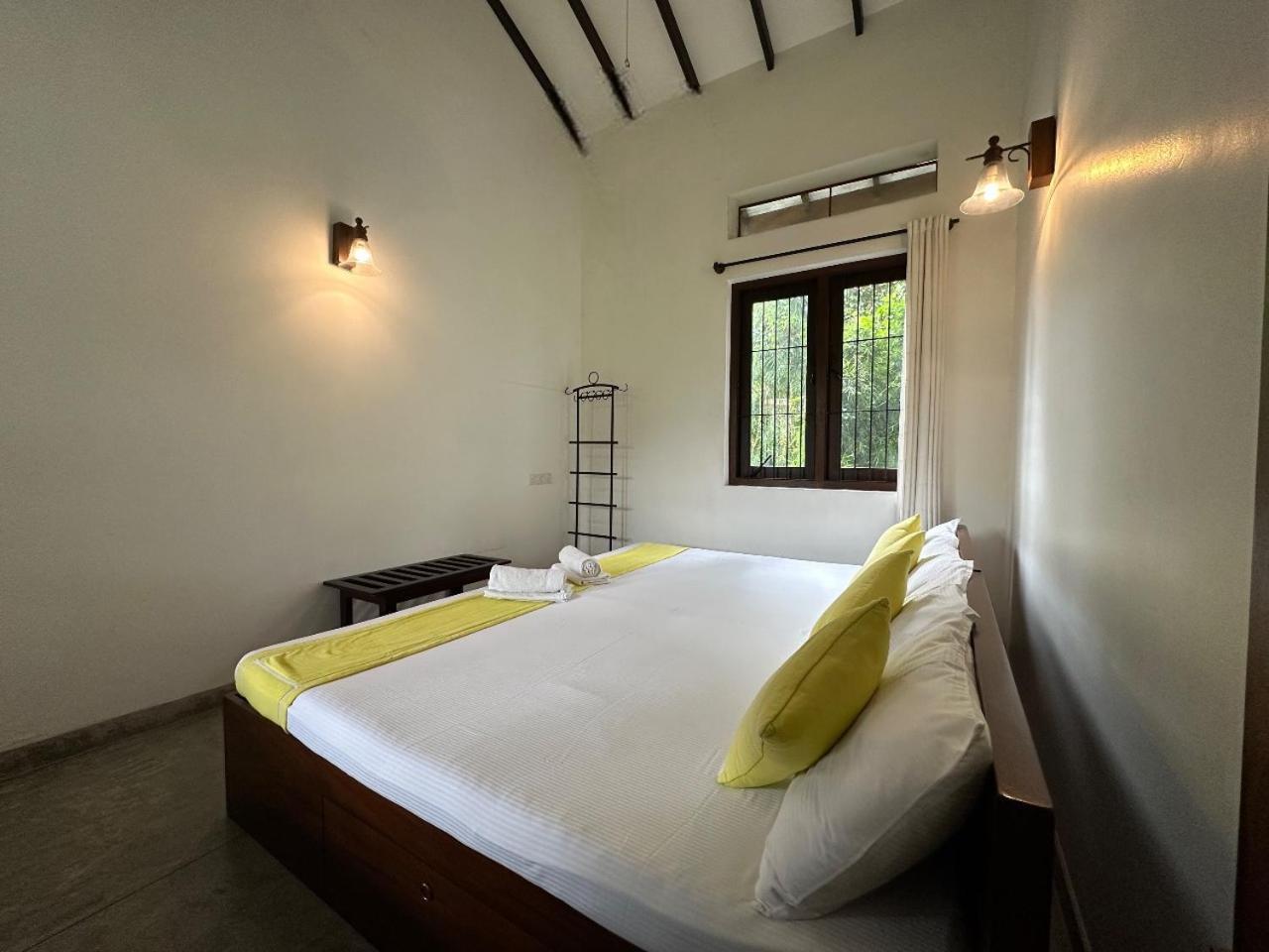 Rockydale Home Stay Kandy Esterno foto