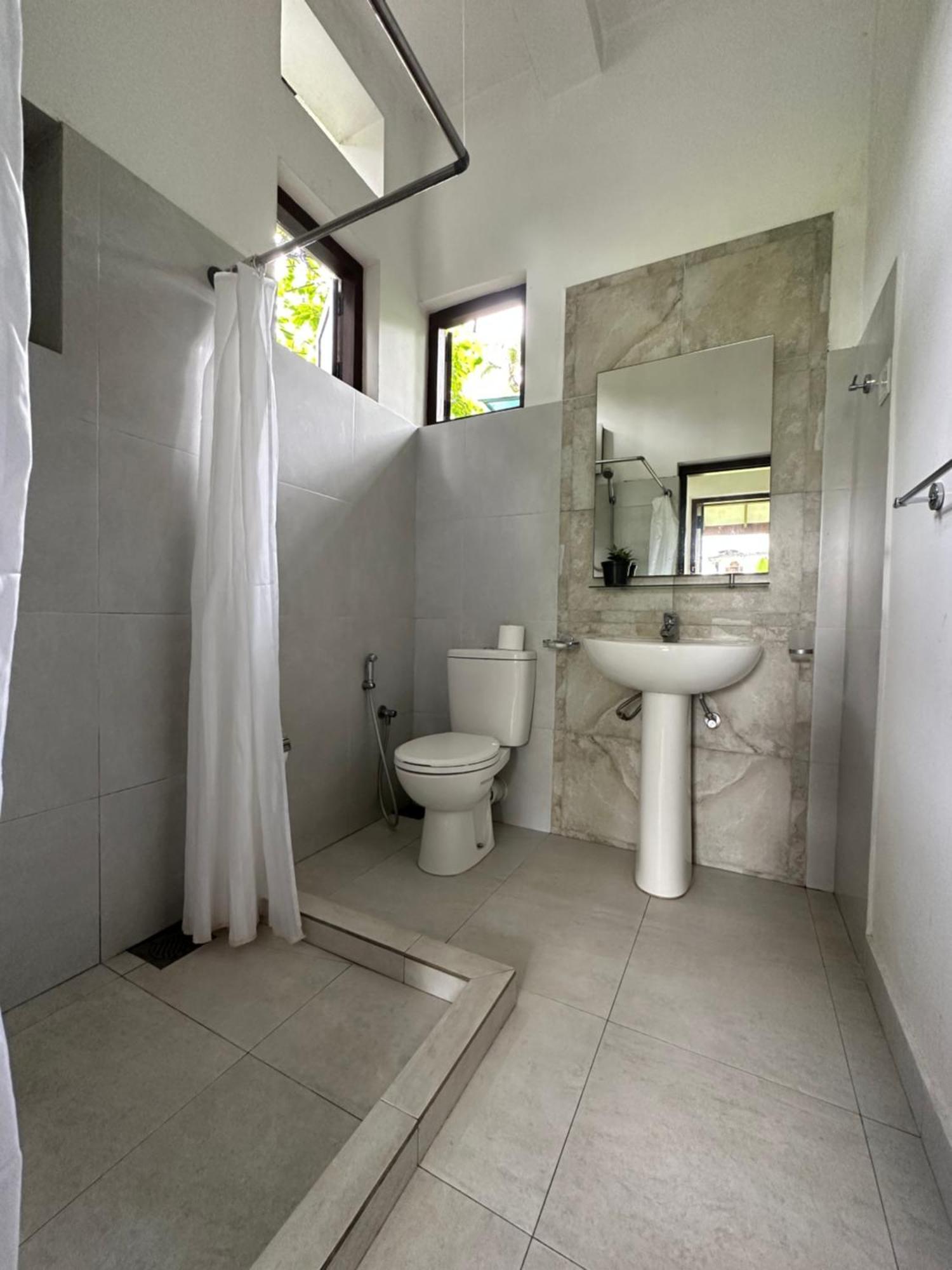 Rockydale Home Stay Kandy Esterno foto